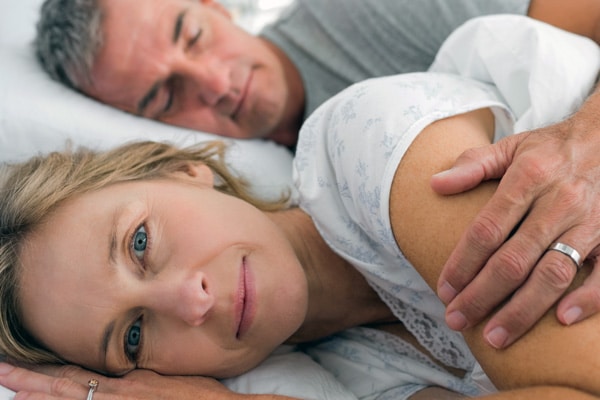 woman cant sleep menopause quiz 1